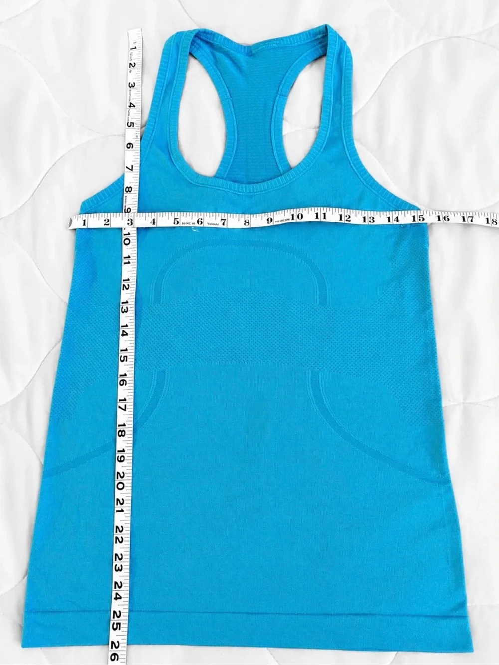 Lululemon Swiftly Tech Racerback Tank Size 6 Turquoise Blue Seamless